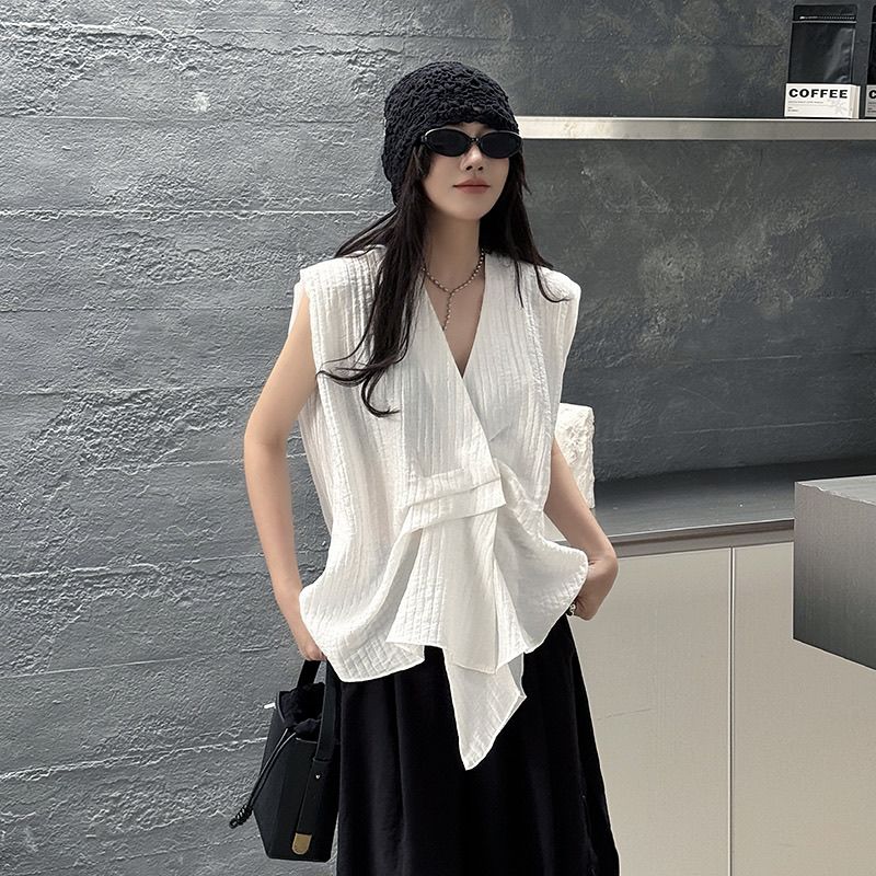 Street Fashion In Korea - 2026年夏ファッション新作レディースエレガントデザインセンス韓国風ルーズシャツノースリーブストリートトレンドノースリーブトップ