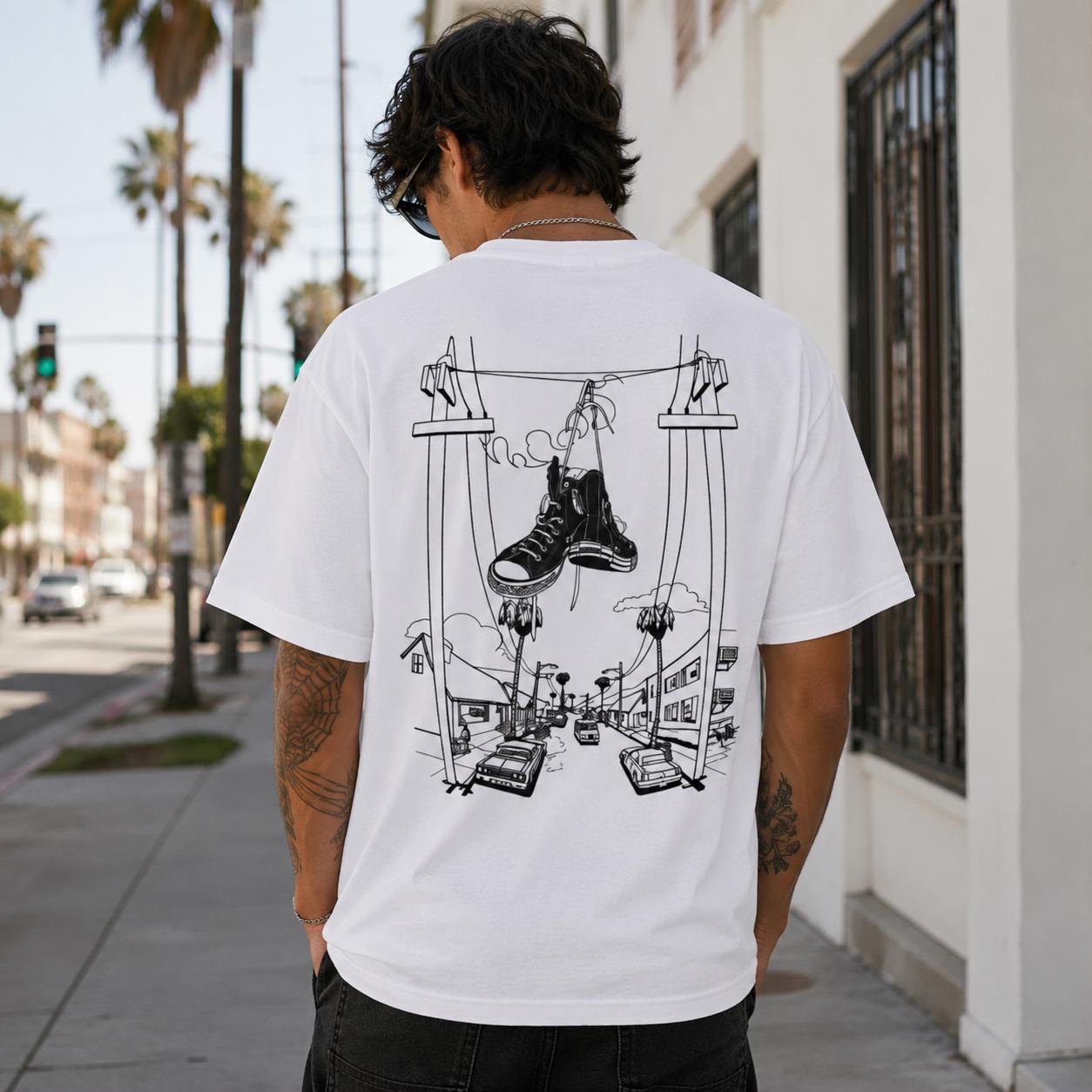 スニーカーオンパワーラインズTシャツ アーバンスケッチ スト - Street Fashion Online のレビューと価格