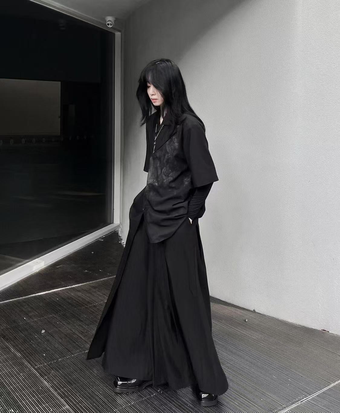 クールな黒の新しいチャイナ風コスチューム、夏の半袖トップスシ - Street Fashion In Chinese のレビューと価格
