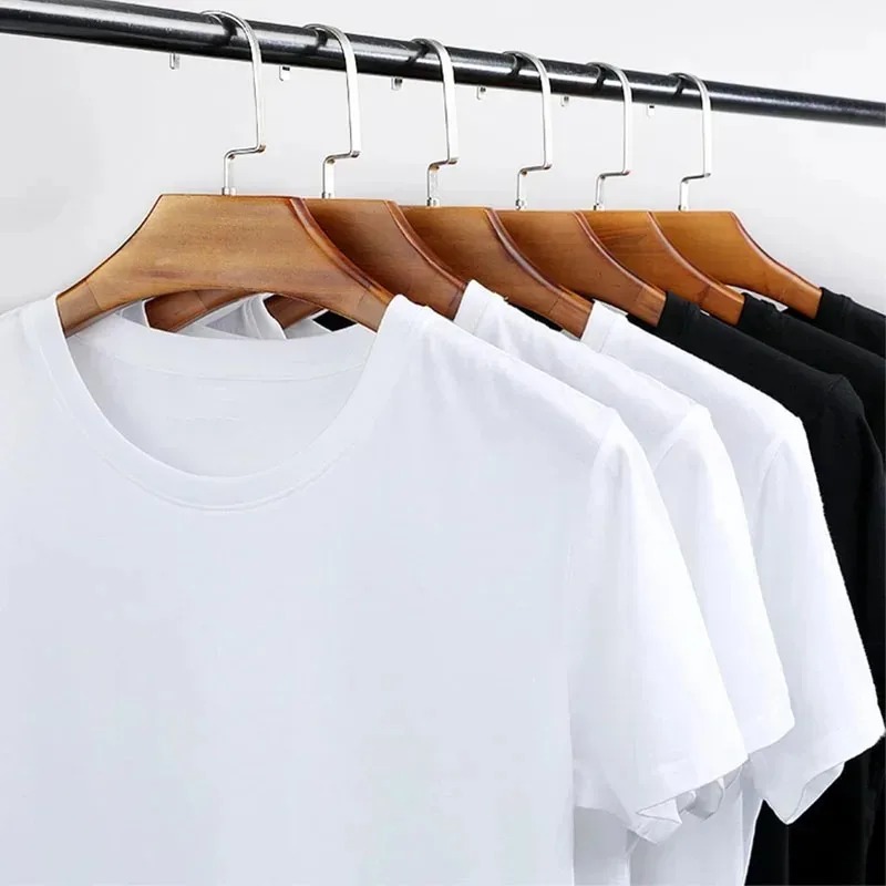 面白いバレンタインデーTシャツ - 「はい、私は今独身です、 - Street Fashion Now のレビューと価格