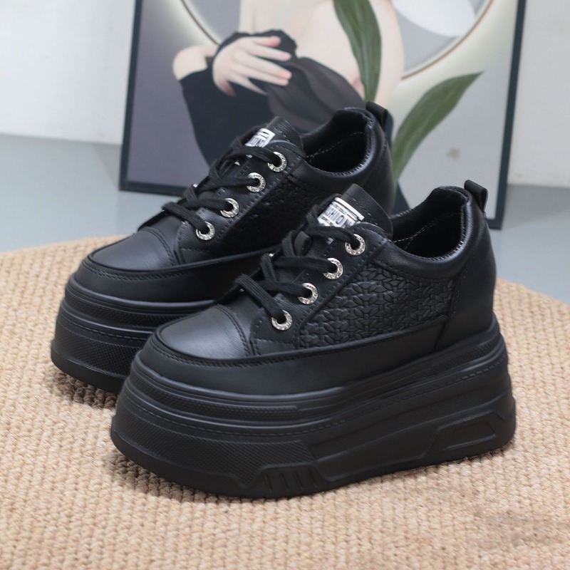 2026年新作 10cm 本革 快適 通気性のある隠しヒール - Chunky Sneaker Platform のレビューと価格