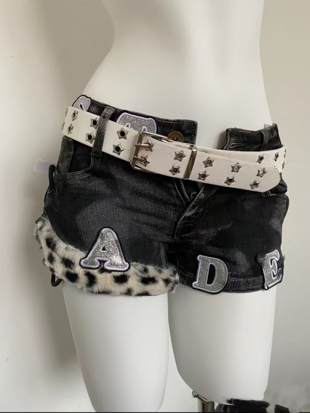 Y2k 刺繍パッチデニムショーツ女性原宿レトロセクシーなホッ - Street Fashion Jeans Women のレビューと価格